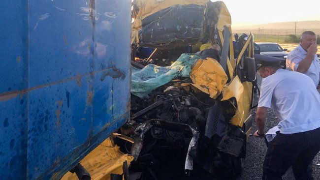 Число жертв ДТП с микроавтобусом в Крыму выросло до девяти - «Автотранспорт»