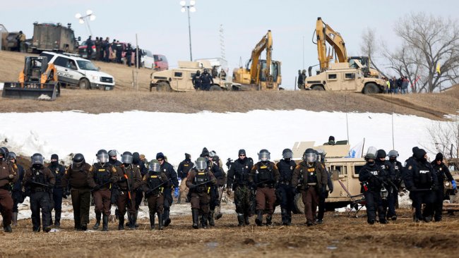 Звезды Голливуда призвали закрыть нефтепровод Dakota Access в США - «Бизнес»