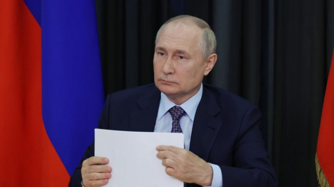 Путин поручил найти средства на строительство кампуса в Смоленской области - «Новости - строительства»