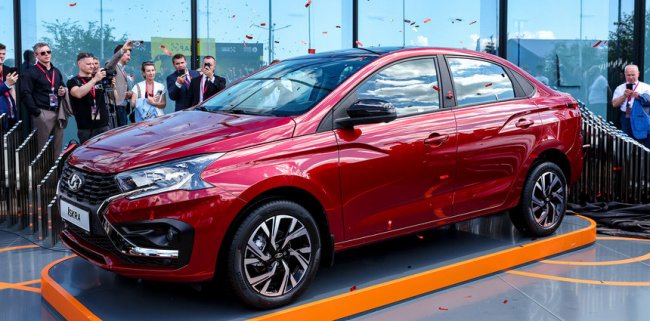 Lada Iskra показали в Петербурге - «Компьютеры и интернет»