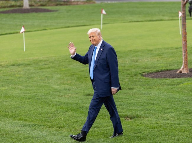 Поворот на 180 градусов: Трамп резко изменил риторику в адрес Путина