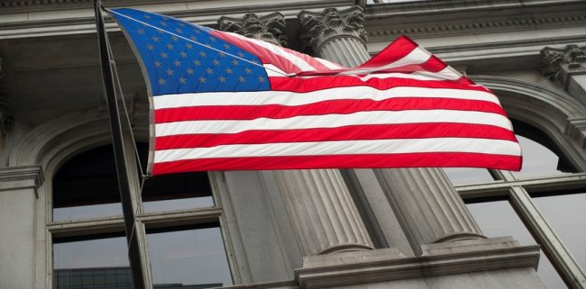 Как ИИ влияет на ВВП США - «Компьютеры и интернет»