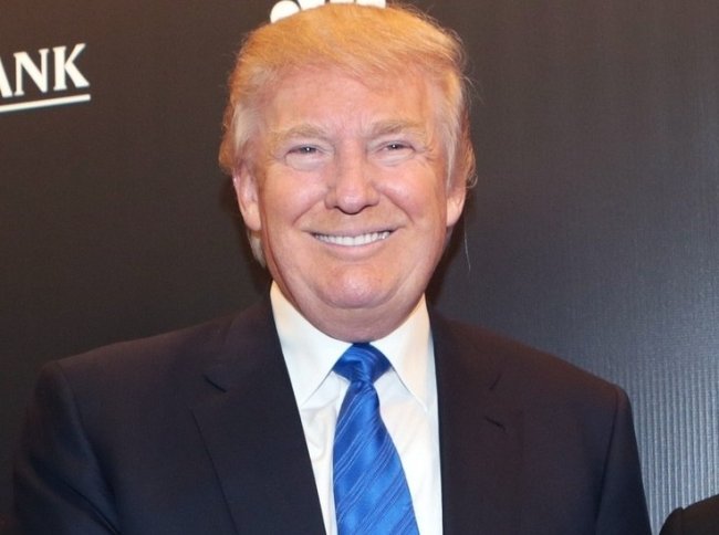 Политолог рассказал о попытках ЕС «задобрить» Трампа
