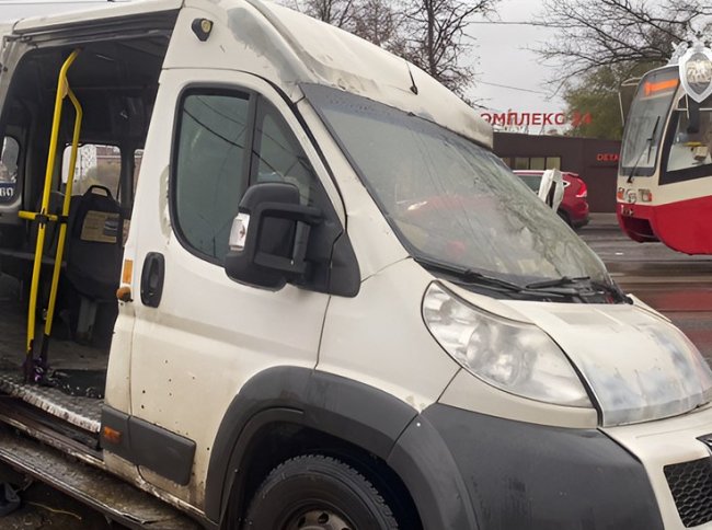 Пострадавшие в массовом ДТП с трамваем в Туле находятся в тяжелом состоянии