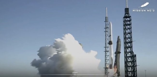 SpaceX — всё? Компания Джеффа Безоса запустила ракету-носитель New Glenn - Наука.