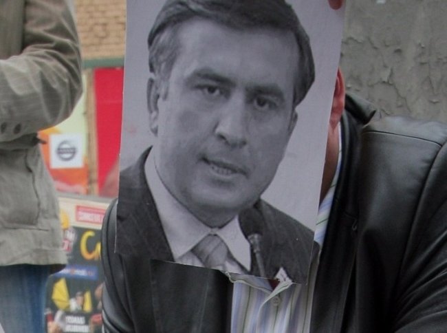 В Грузии против Саакашвили возбудили уголовное дело