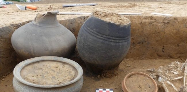 В Северной Франции нашли загадочный римский некрополь: вот что было внутри - Наука.