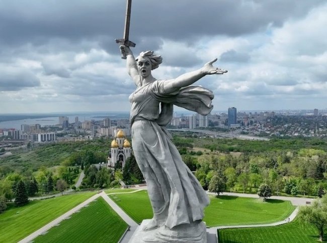 300 молодых активистов обсудят патриотическое воспитание в Волгоградской области