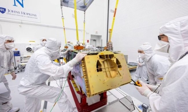 NASA ускоряет сборку дрона Dragonfly для полёта к Титану и тестирует ключевые системы - Интернет технологии.