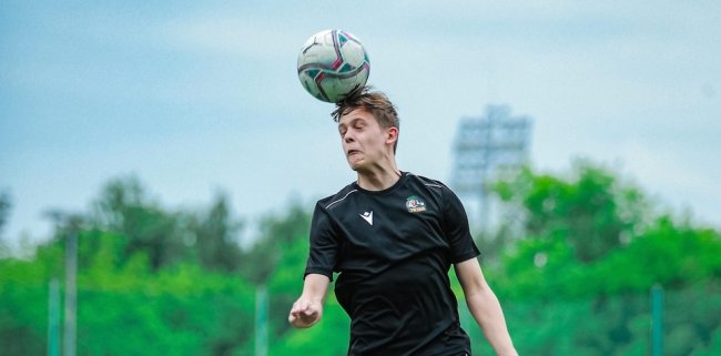 Ученые связали футбол с повреждениями головного мозга - Наука.
